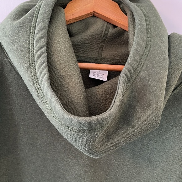 ZYIA green cowl neck hoodie - Picture 3 of 6